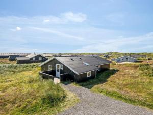 Holiday Home Hjalma - from the sea by Interhome