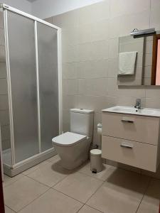 3 minute walk to the beach