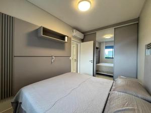 Invictus Residence 202 - Apartamento Frente Rua Decorado na Praia de Palmas a 4 Minutinhos do Mar