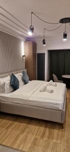 The Golden Pearl By Sattal Near Radisson Blu