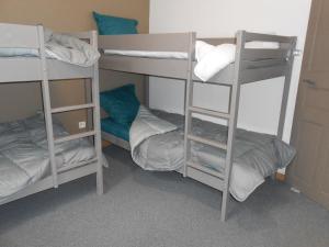 location Mirande 3 chamb 8 couchages 9 rue de soupon