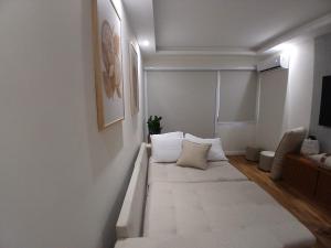 Prédio Frente Praia l Piscina l Recepção 24 Horas