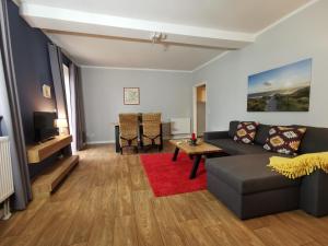 10 Walnuss - Hof Wiesengrund