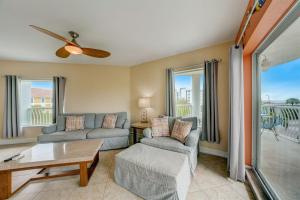 Sandbar Getaway Sun, Sand & Stress-Free Stay