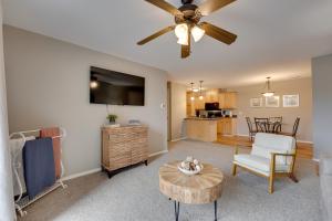 Shop, Golf and Unwind Springfield Gem 7 Mi to Dtwn