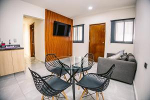 hermosa casa a una cuadra de tercer anillo