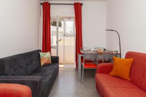 A44 - Casa Crisogno Street in Lagos