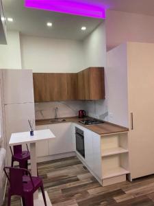 Mini white apartment