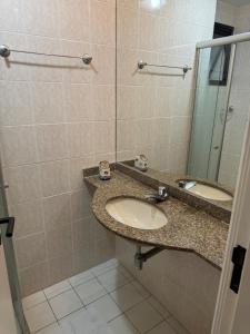 Apartamento Morro Maluf Guarujá 04 minutos a pé da praia pitangueiras