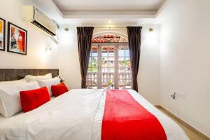 4BHK Duplex Penthouse, walk to the Colva beach