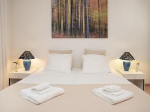 Apartment Alpes et Lac 28 by Interhome