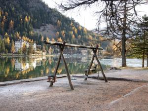 Apartment Alpes et Lac 40 by Interhome