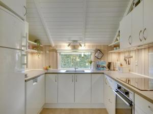 Holiday Home Liselotta - 550m from the sea by Interhome