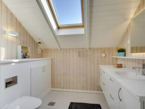 Holiday Home Liselotta - 550m from the sea by Interhome