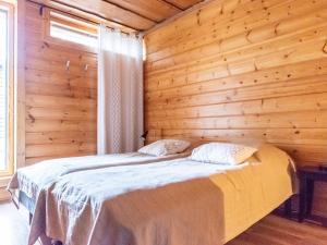 Holiday Home Pyhän kivi by Interhome