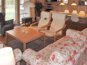 Holiday Home Sena - 250m from the sea by Interhome