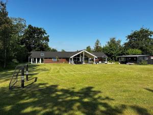 Holiday Home Hegge - 300m from the sea by Interhome