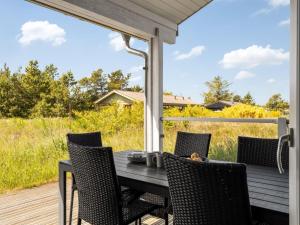 Holiday Home Raakel - 950m from the sea by Interhome