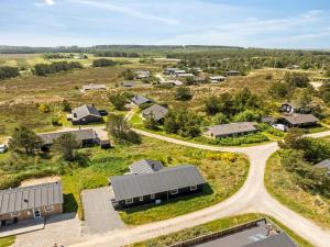 Holiday Home Raakel - 950m from the sea by Interhome