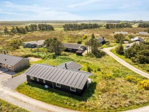 Holiday Home Raakel - 950m from the sea by Interhome