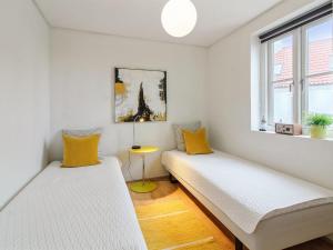 Holiday Home Sira - 250m from the sea by Interhome