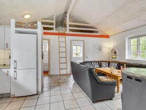 Holiday Home Kalotta - 3-2km from the sea by Interhome