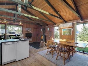 Holiday Home Conradine - 500m from the sea by Interhome