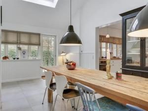 Holiday Home Emely - 700m from the sea by Interhome