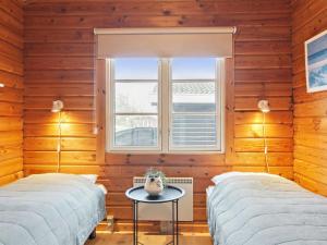 Holiday Home Awarth - 500m from the sea by Interhome