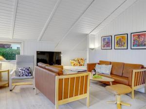Holiday Home Eivor - 500m from the sea by Interhome
