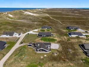 Holiday Home Sylta - from the sea by Interhome