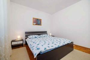 Apartment in Dramalj 51279