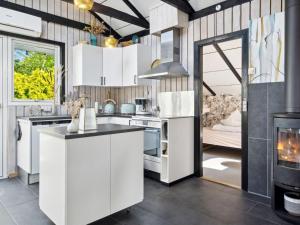 Holiday Home Kolja - 525m from the sea by Interhome