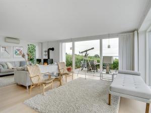 Holiday Home Sissela - 5m from the sea by Interhome