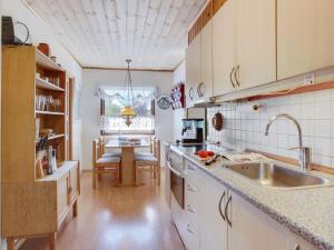 Holiday Home Maelle - 600m from the sea by Interhome