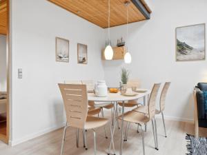 Apartment Dineke - 200m to the fjord by Interhome