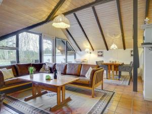 Holiday Home Arnfin - 160m from the sea by Interhome