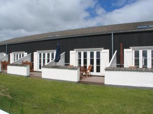 Apartment Ingeborre - 100m to the fjord by Interhome
