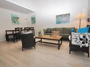 Apartment Ingeborre - 100m to the inlet by Interhome