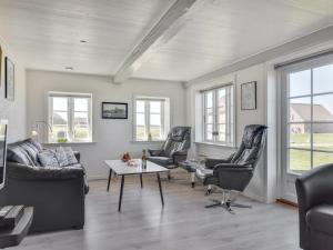 Holiday Home Ejna by Interhome