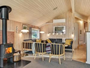 Holiday Home Hjalmar - 400m from the sea by Interhome
