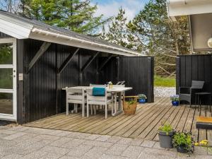 Holiday Home Eivy - 1km from the sea by Interhome