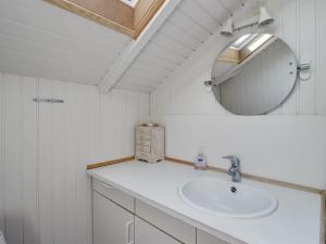 Holiday Home Frandsine - 800m from the sea by Interhome