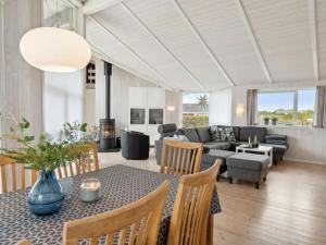 Holiday Home Arnod - 400m from the sea by Interhome