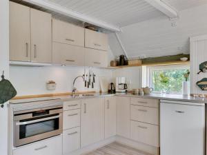 Holiday Home Amelia - 250m to the fjord by Interhome