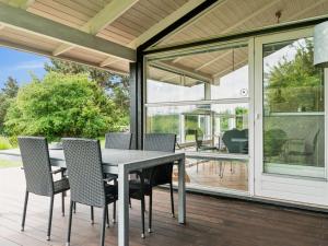 Holiday Home Arntraud - 250m from the sea by Interhome