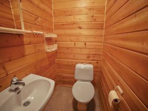 Holiday Home Mäkitupa 1 by Interhome