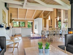 Holiday Home Kali - 900m to the inlet by Interhome