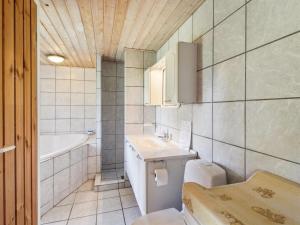 Holiday Home Carit - 80m from the sea by Interhome