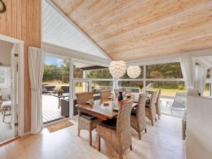 Holiday Home Friederike - 300m from the sea by Interhome